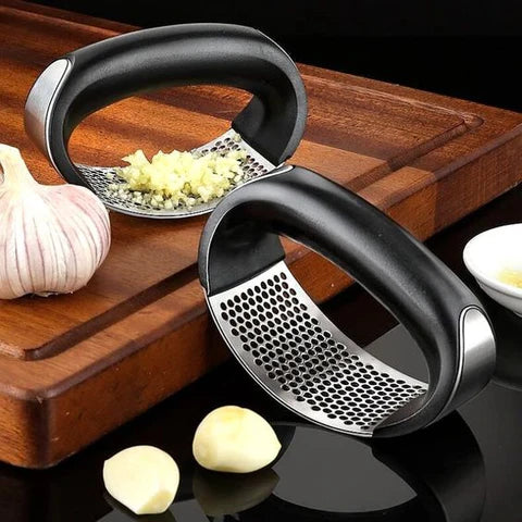 40%OFF Combo para facilitar tu vida en la cocina! AFILADOR + TRITURADOR DE AJO